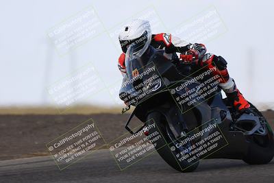 media/Nov-03-2024-TrackDaz (Sun) [[44580f4982]]/A Group/1pm (Outside Grapevine)/